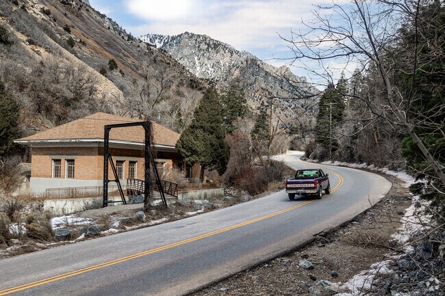 American Fork Canyon is a beautiful drive that is a favorite of Cedar Hills residents.