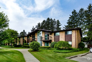 1185 Palmer Ln, East Lansing, MI 48823