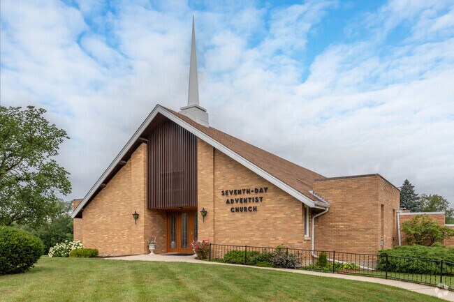 Downers Grove Adventist School serves approximately 45 students.