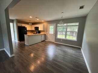 74 Front Run Place, Pembroke, GA 31321