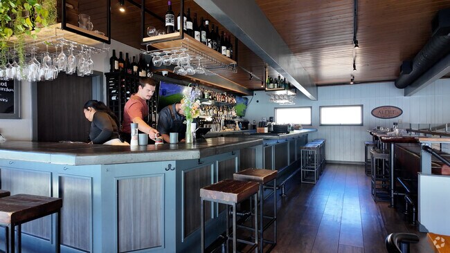 Clearwater Restaurant offers a more upscale dining experience in the Bayfront area.