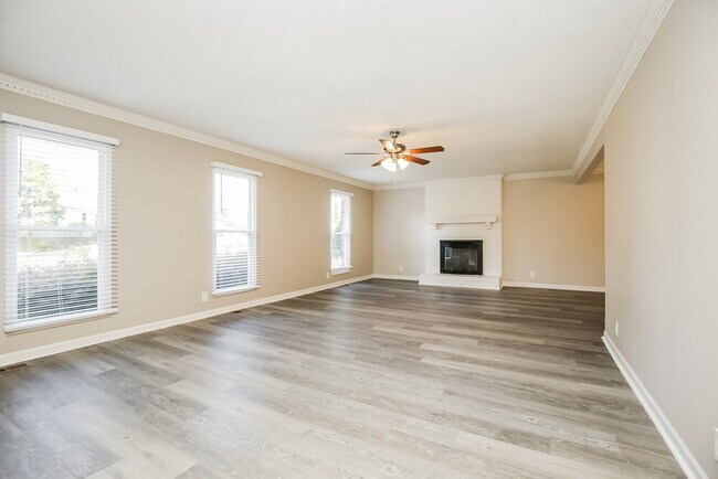 3328 Country Ridge Dr, Antioch, TN 37013 - photo 5