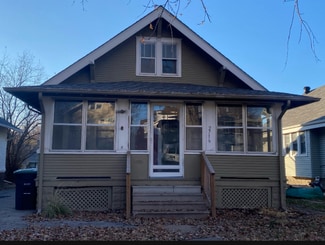 2716 N 48th St, Omaha, NE 68104