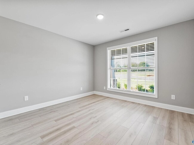 14058 Hazel Meadow Dr, Athens, AL 35661 - photo 7