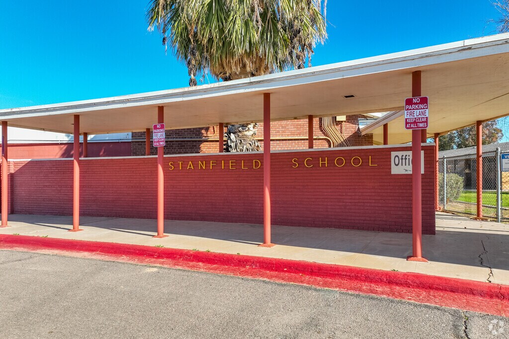 Stanfield Elementary in Pinal County provides a welcoming and vibrant learning environment.