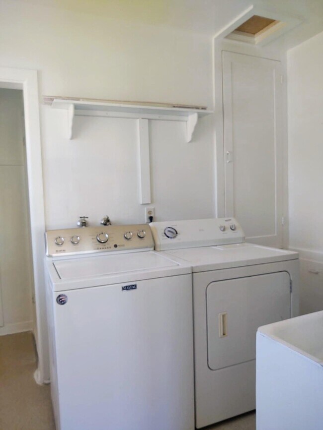 159 E 100 S, Kanab, UT 84741 - photo 7