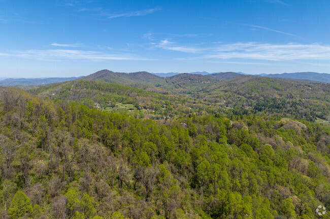 Pisgah National Forest's velvety terrain beckons