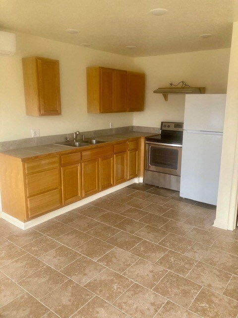 1001 McDonald Dr unit 11, Lake Charles, LA 70607 - photo 1