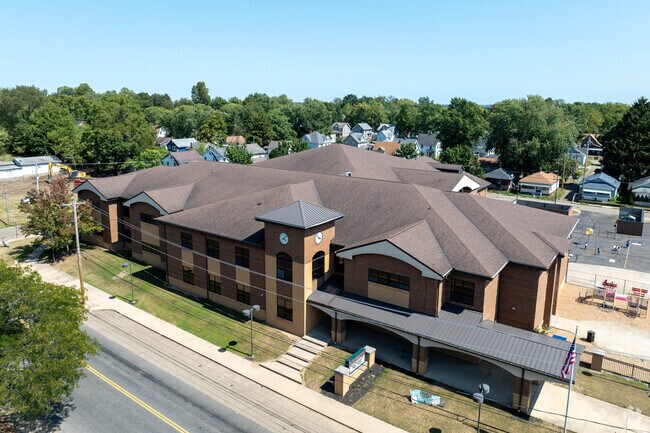 Students at Gibbs Elementary can participate in extracurricular activities.