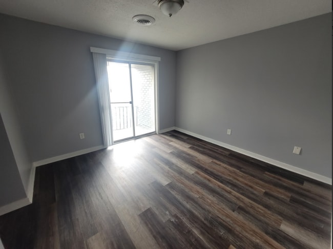 225 W Mcdowell Rd unit A7, Jackson, MS 39204 - photo 5