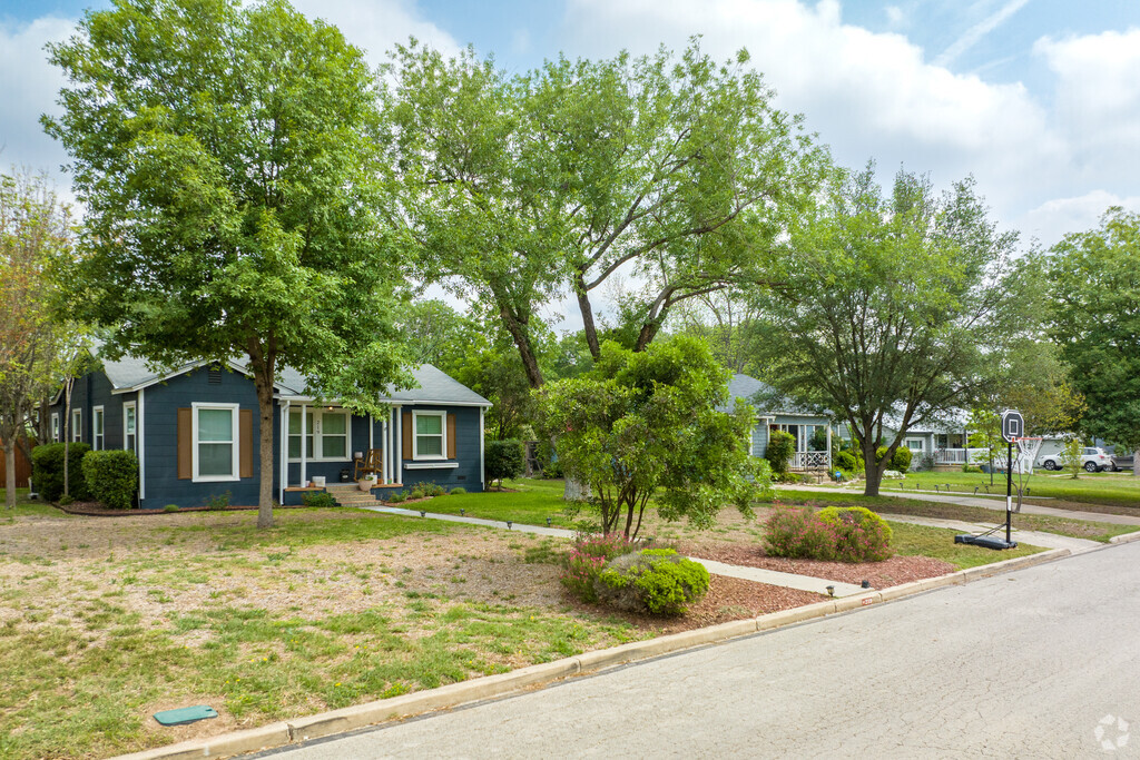 The Cottages At Terrell Hills