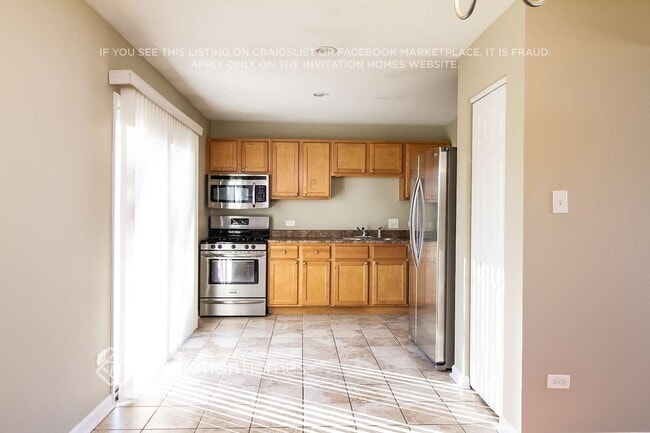 5203 Riverside Dr, Richton Park, IL 60471 - photo 4