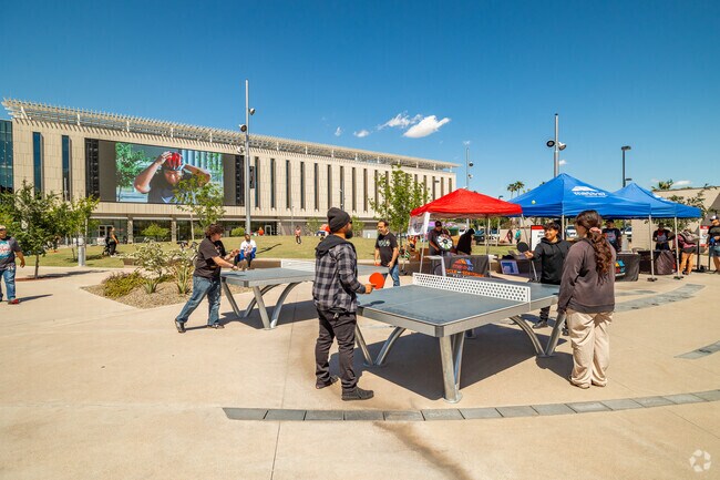 Create lasting memories with family at Downtown Mesa's diverse events.