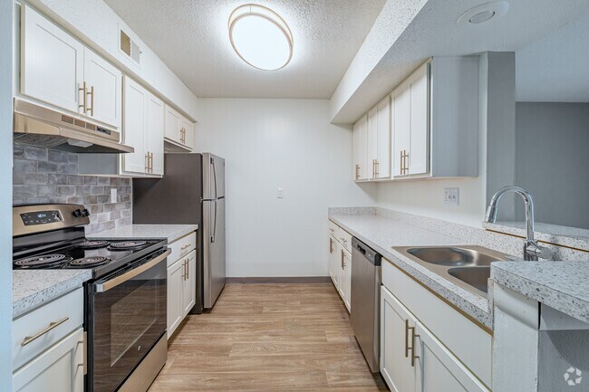 Hamptons of Cloverlane Apartments, Ypsilanti, MI 48197 - photo 7