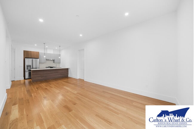 218 Old Colony Ave unit 404, Boston, MA 02127 - photo 3