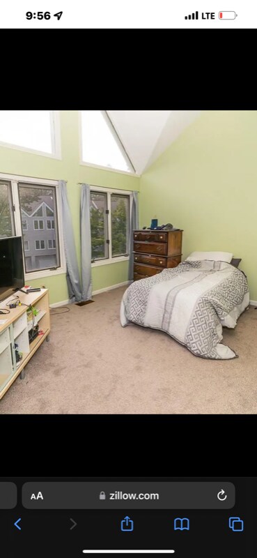 303 Holly Ln, Woonsocket, RI 02895 - photo 7