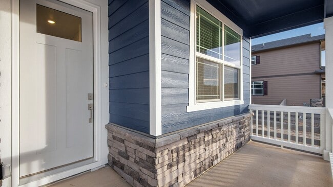 1894 Chaffee Crest Dr, Berthoud, CO 80513 - photo 3