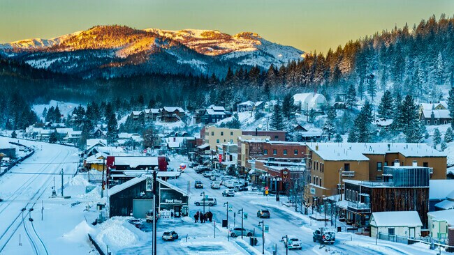 About Historic Truckee | Schools, Demographics, Things to Do