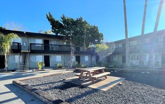 150 Gateway Ct, Stockton, CA 95207
