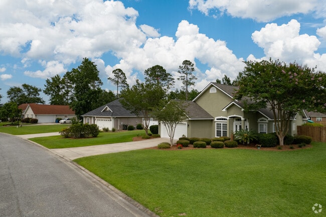 Many new traditional homes in Sterling offer attached garages.