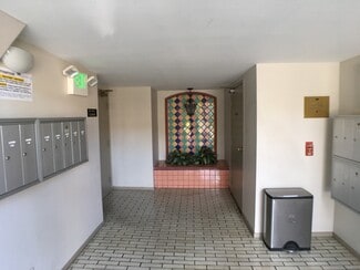 4513 Woodman Ave, Sherman Oaks, CA 91423
