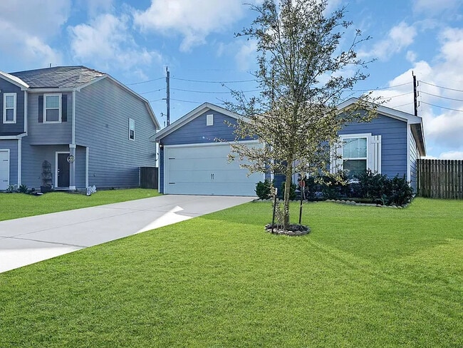 5502 Rainbow Rd, Cove, TX 77523 - photo 2