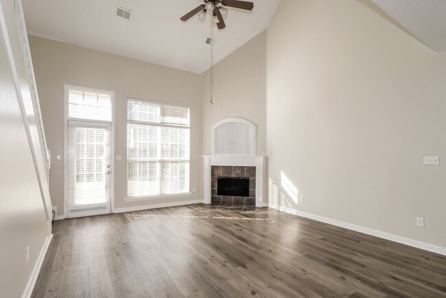 4623 Tulip Bend Dr, Memphis, TN 38135 - photo 5