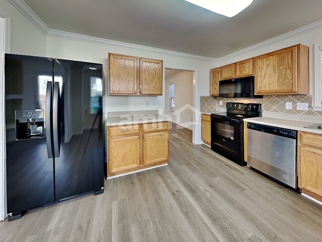 2504 Boulder Ridge Dr, Raleigh, NC 27610 - photo 3