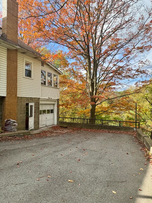 1629 Old Brodhead Rd, Monaca, PA 15061 - photo 3