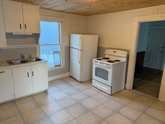 27 Myrtle St unit 1, Orono, ME 04473 - photo 3