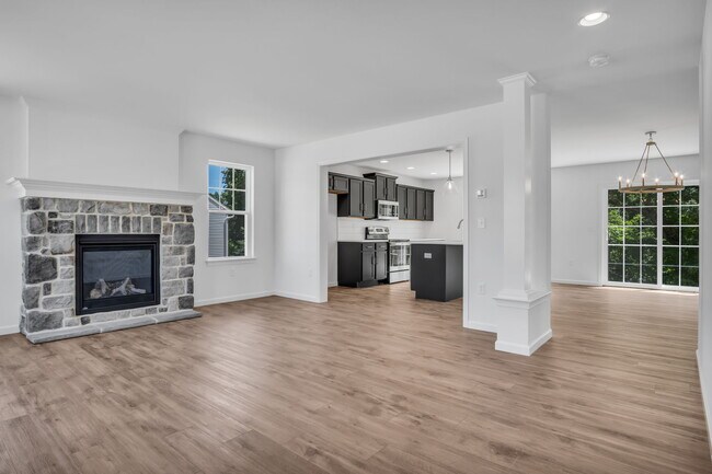 510 Bravery Dr unit 38567491, York, PA 17404 - photo 4