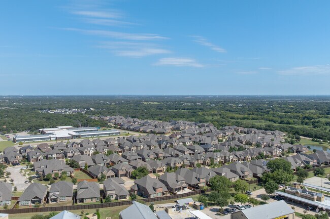 Double Oak’s self-reliant roots and spacious lots make it a standout in southern Denton County.