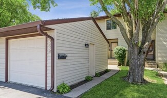 3450 Johnathan Ave, Bettendorf, IA 52722