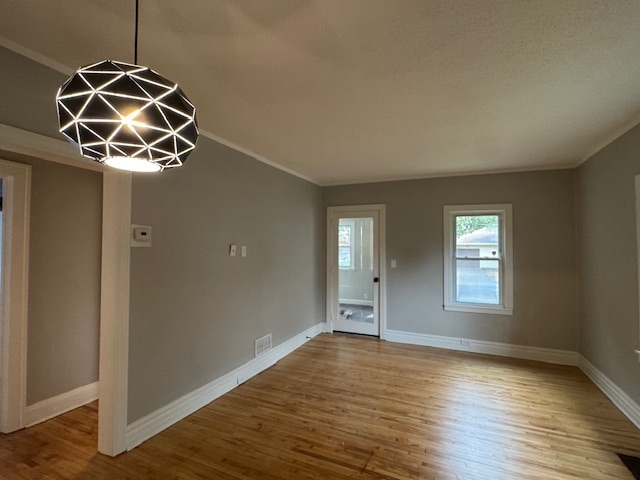 5211 N 4th St, Minneapolis, MN 55430 - photo 3