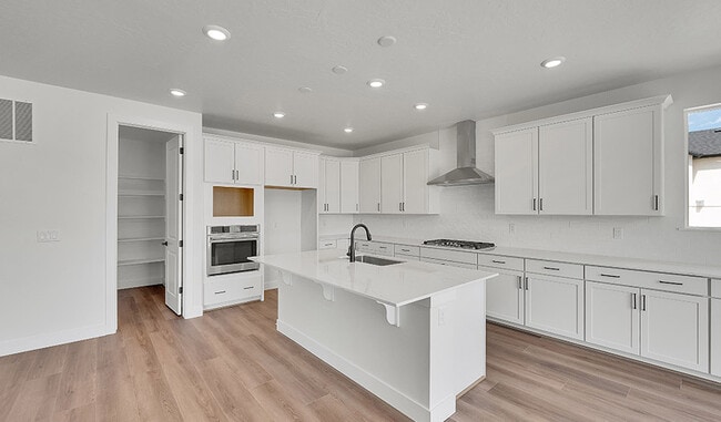 6217 W Teton Ranch Dr, Herriman, UT 84096 - photo 5