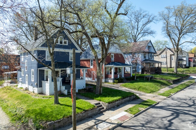 Owners take great pride in maintaining their homes in Downtown Akron.