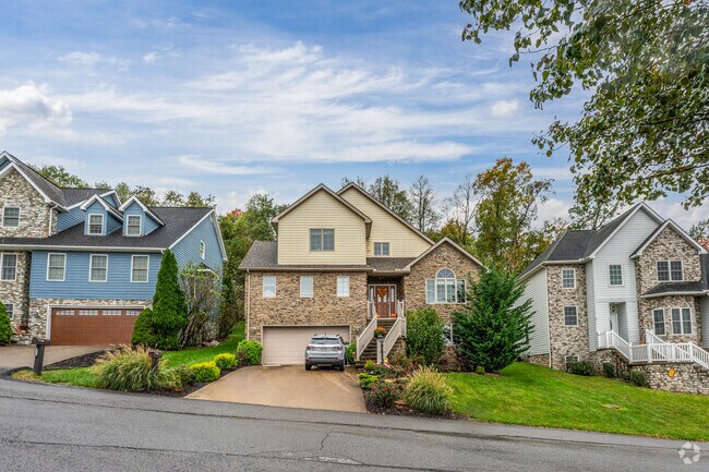 New Traditional builds in Mileground can bring a premium price.