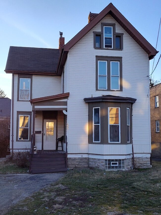 6205 Kennedy Ave, Cincinnati, OH 45213
