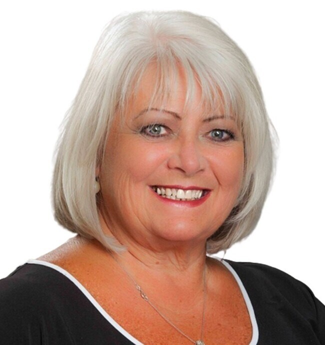 Rhonda NeSmith