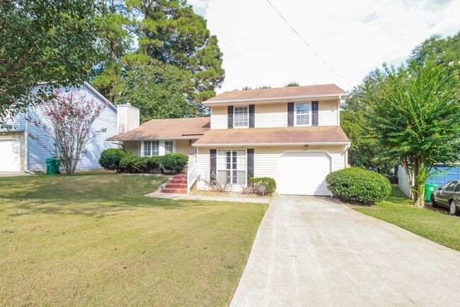 2172 Sara Ashley Way, Lithonia, GA 30058 - photo 2