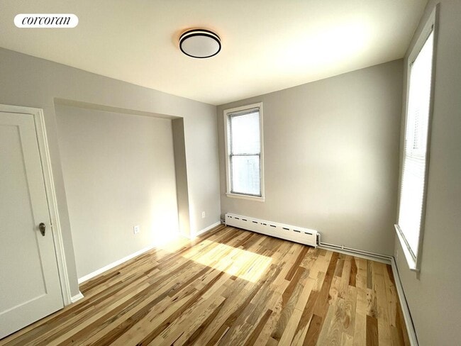 314 Humboldt St, Brooklyn, NY 11211 - photo 5
