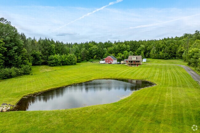 Residents in Worthington can enjoy homes set on sprawling lots with natural scenery and ponds.