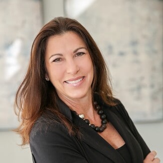 Lisa DeFonce