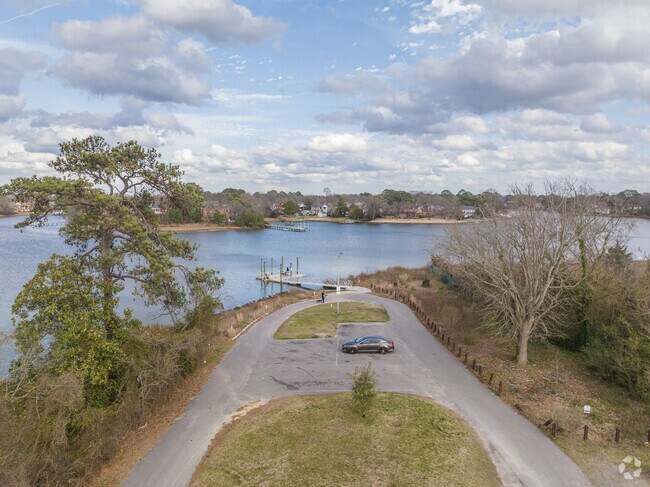 The kayak launch at Lafayette Park features a small parking lot for visitors vehicles.