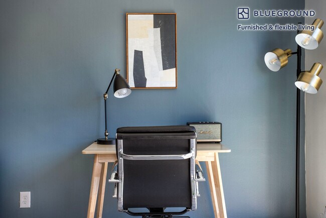 170 N Crescent Dr unit FL3-ID1131, Beverly Hills, CA 90210 - photo 3