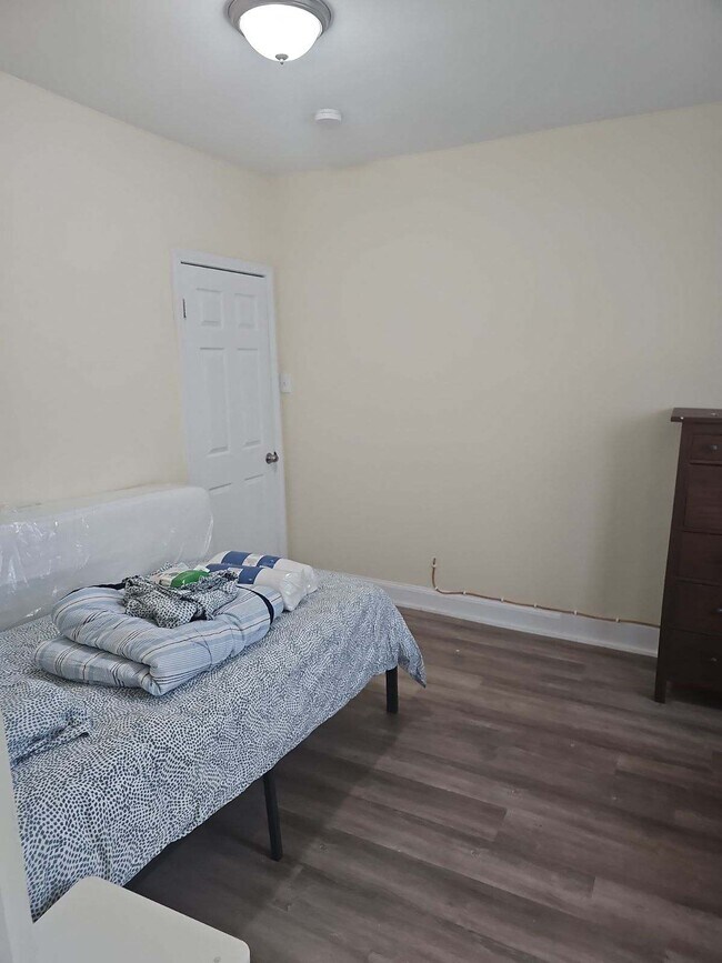 8 Pratt St, Allston, MA 02134 - photo 3