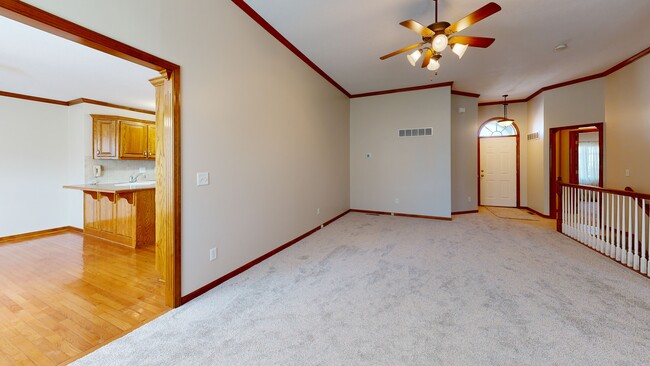 7218 N Cypress Ave, Kansas City, MO 64119 - photo 3