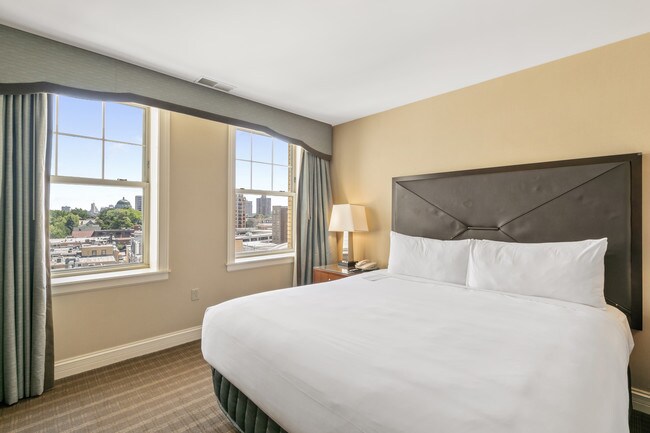 The Chase, Saint Louis, MO 63108 - photo 4