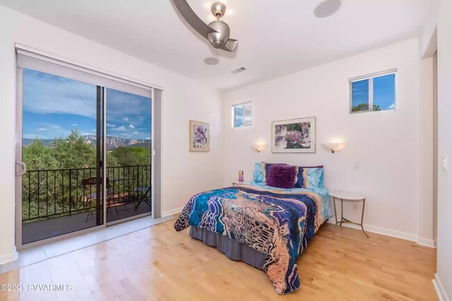 185 Arroyo Pinon Dr unit Luxury home, Sedona, AZ 86336 - photo 3