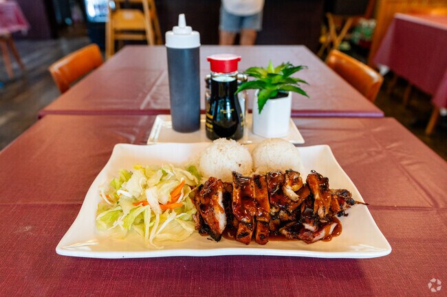 Chicken Teriyaki at Teriyaki House in Cougar Mountain is a neighborhood favorite.